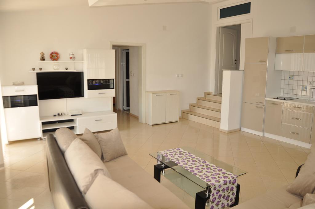 Apartments Rozela Ulcinj Habitación foto